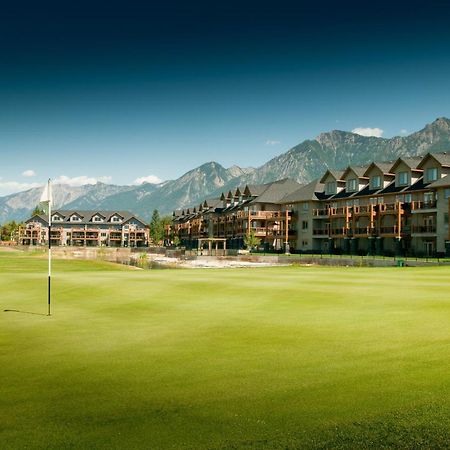 Bighorn Meadows Resort Radium Hot Springs Ngoại thất bức ảnh