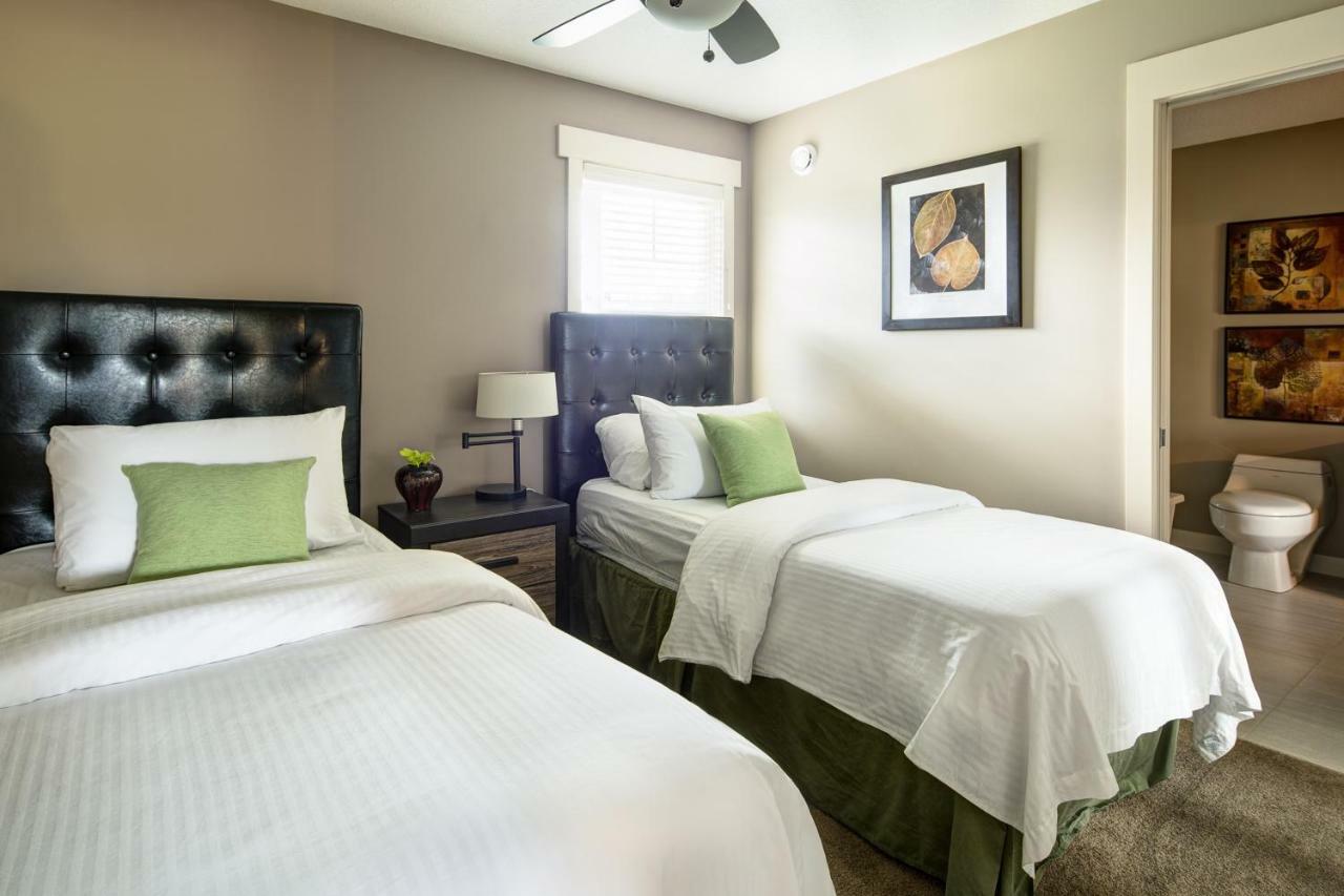 Bighorn Meadows Resort Radium Hot Springs Ngoại thất bức ảnh